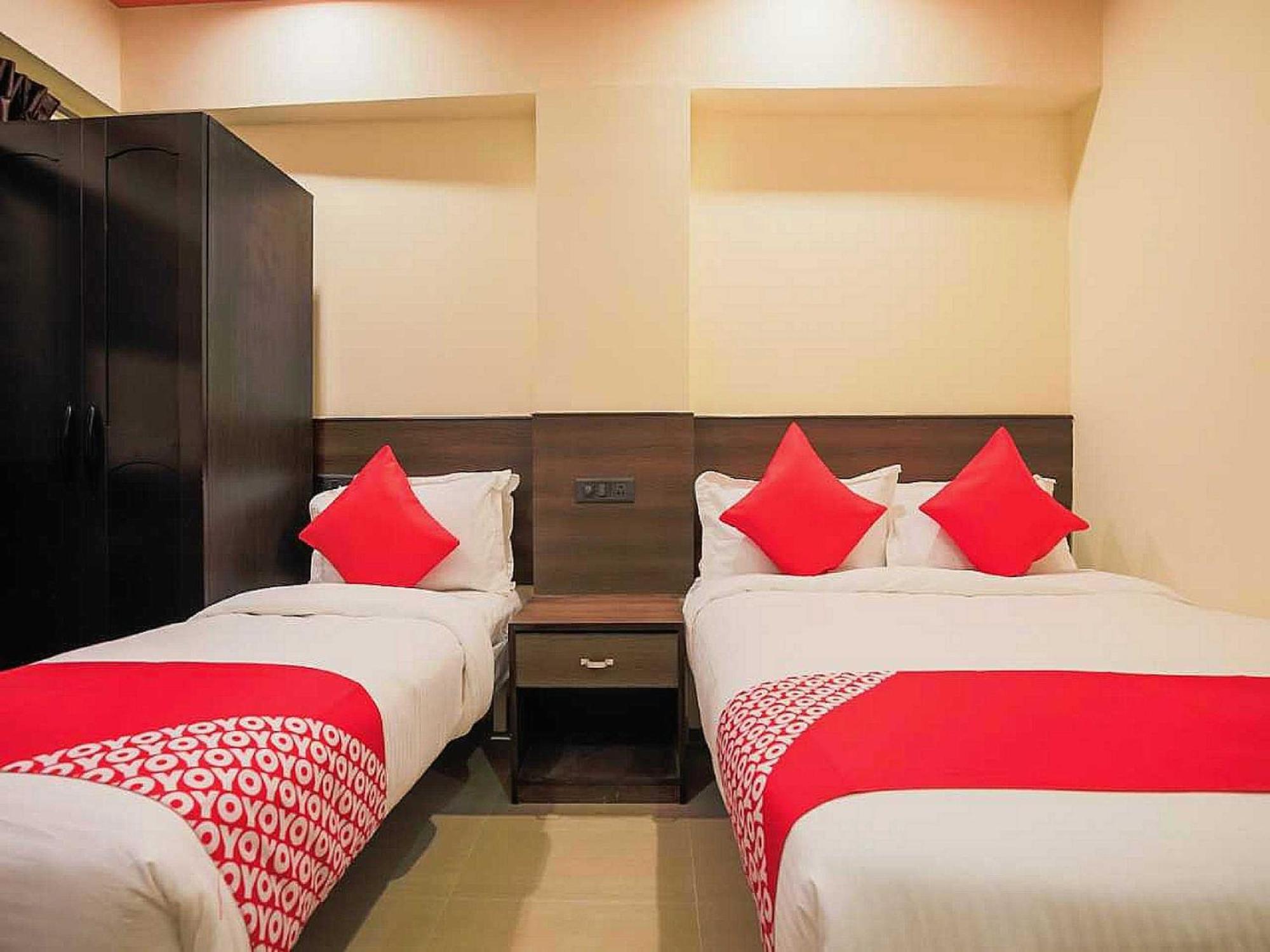 Hotel Anand Amritsar Buitenkant foto